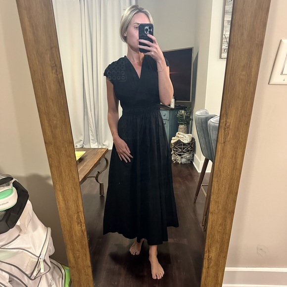 Black Maxi Sundress with Pockets - Picture 2 of 8